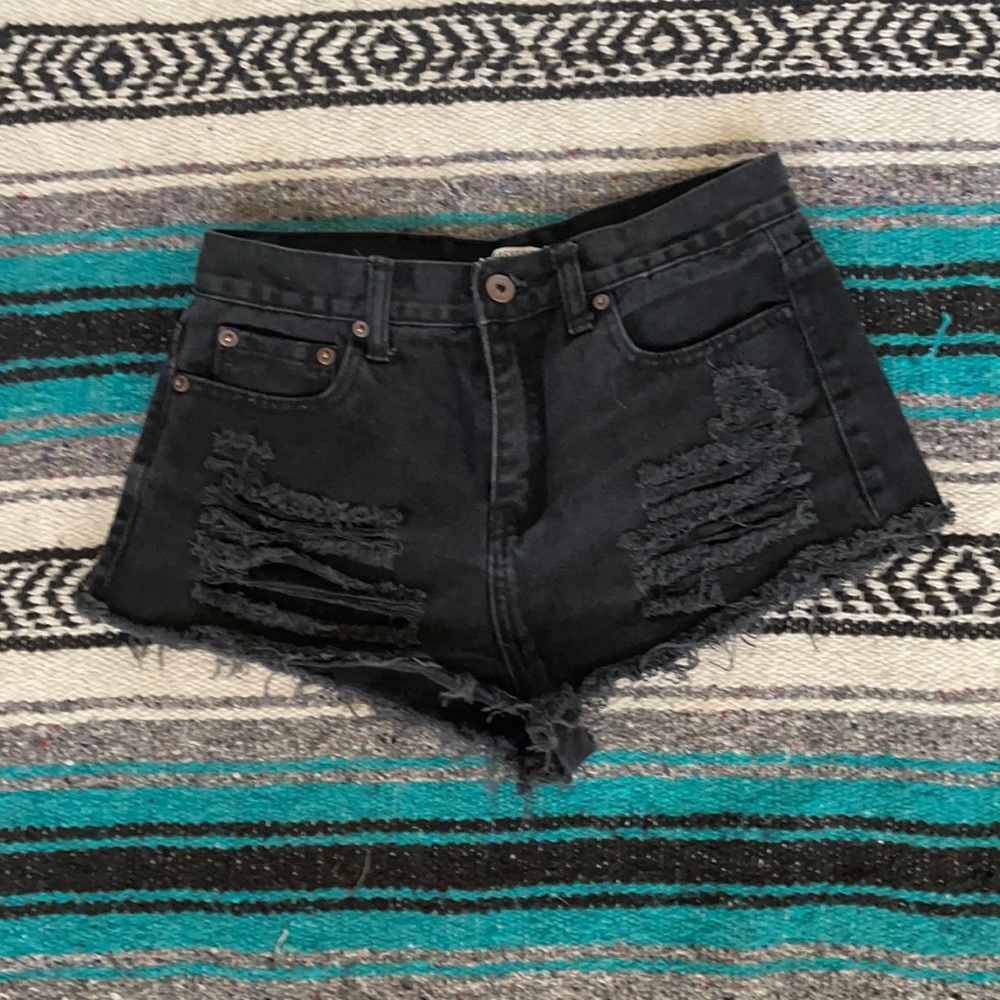 Forever 21 black cut off shorts